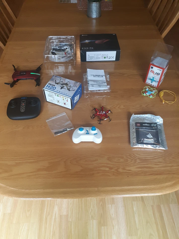 E52-TX Pocket Drone & Mini Drones - Image 1 of 4