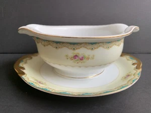 Vintage Gravy Boat Gold Gilt Attached Underplate Hand Painted MEITO China JAPAN - Picture 1 of 12