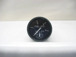 Simmonds Fuel Quantity Indicator - PN: 393026-01840 - With Maintenance Release - Picture 1 of 9