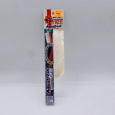 Cepillo de dientes Aquafresh Flex vintage tamaño completo suave cepillo de vacaciones rojo verde NUEVO Foto 1 de 4