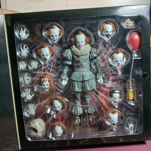 NECA "IT" The Many Faces Of Pennywise 7" Actionfigur Deluxe Neu in OVP - Bild 1 von 3