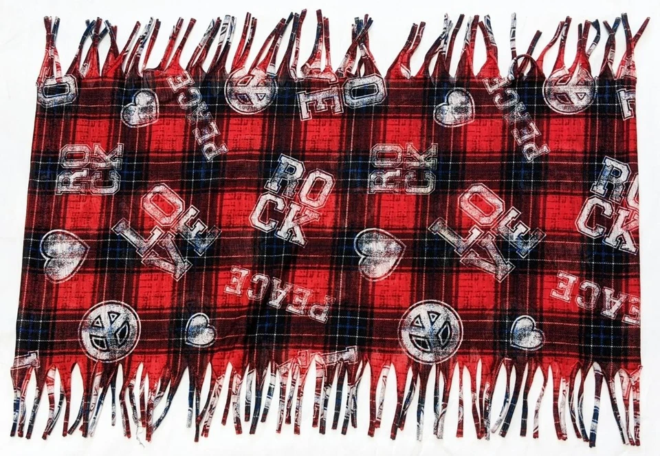 Usado en Excelente Condición Justice Girls Peace Love Rock Rojo Cuadros Borlas Infinity Bufanda Foto 1 de 1