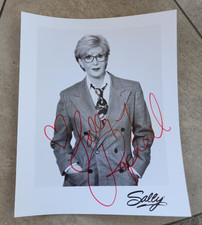 SALLY JESSY RAPHAEL Autographed / SIGNED Photo Picture 8x10 - TV Talk Show Host