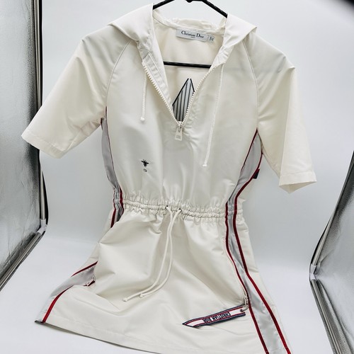 Abito corto Christian Dior con cappuccio taglia US 4 stelle logo dietro zip coulisse Italia