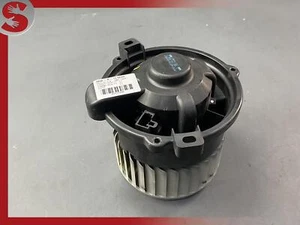 2005-2016 LAND ROVER LR3 LR4 - REAR HEATER A/C BLOWER FAN MOTOR - Picture 1 of 6