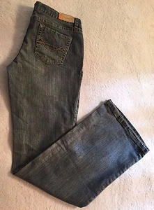 Mossimo Supply Co Women Low Waist Straight Boot Cut Jeans Size 11R Fit 6 - Picture 1 of 11