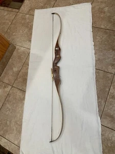 Vintage Bear Archery TARTAR Recurve Bow Draw RH 66” 28# - Picture 1 of 16