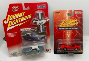Johnny Lightning Shelby 427 Cobra / '66 Ford Mustang GT - Picture 1 of 8