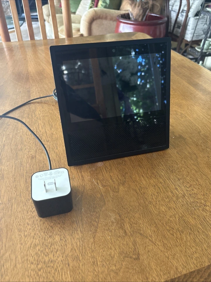 Amazon Echo Show 1st Gen Smart Screen Picture Display MW46WB TESTED - Image 1 of 1