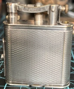 Encendedor de aceite Dunhill plateado en funcionamiento sin caja - Imagen 1 de 10