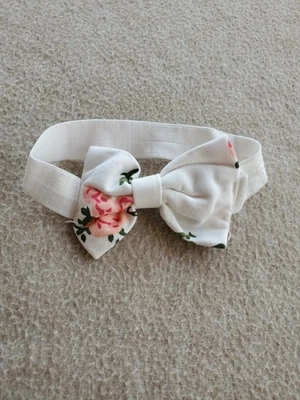 Newborn Baby Girl White Elastic Headband With A Bow - Image 1 of 3
