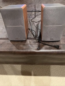 EDIFIER R1280T POWERED MULTIMEDIA BOOKSHELF SPEAKERS. WORKING. CLEAN. - Picture 1 of 11