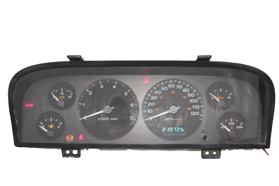 Cuadro de instrumentos velocímetro 02 03 04 Grand Cherokee medidores de panel 210.725 millas Foto 1 de 3