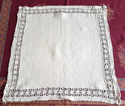 BRODERIE - pièce de toile de lin brodée - 48 cm x 48 cm - Photo 1/3