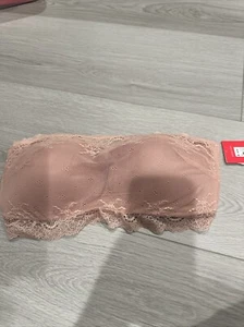 NEW! SPANX Women's Sz M Pull-On Lace Padded Bandeau Bra 30031R - Picture 1 of 4