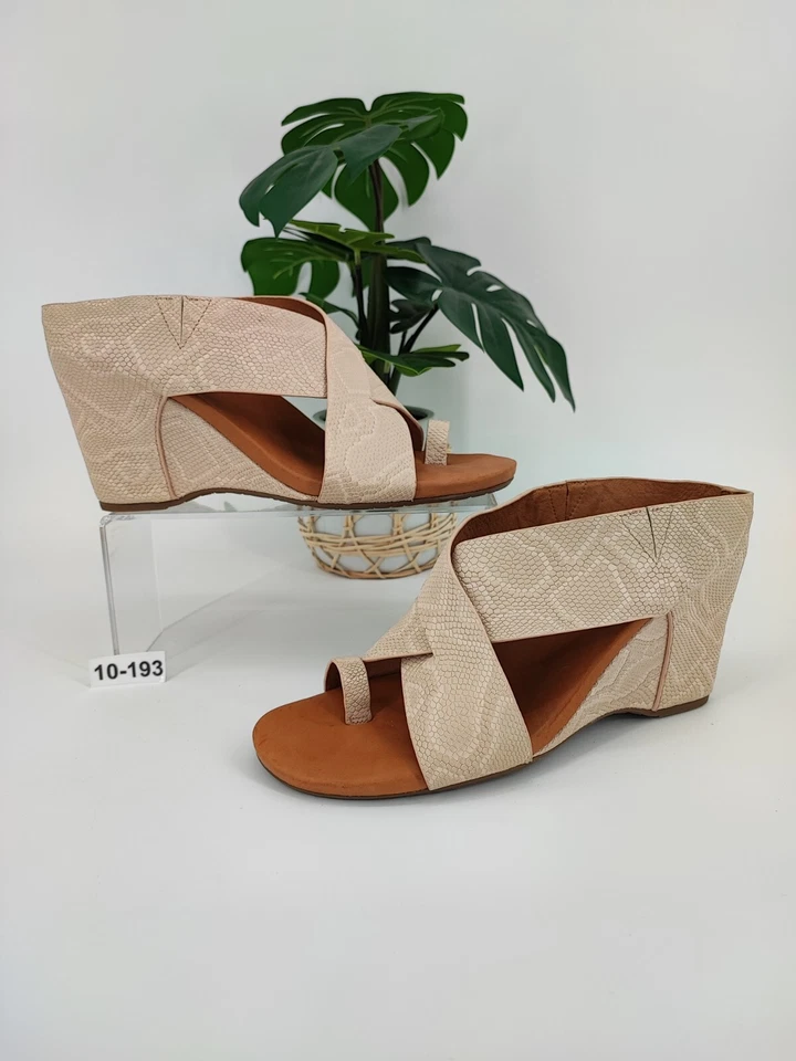 Sandalias de cuña Gentle Souls de Kenneth Cole Inna beige talla 10 EE. UU. Foto 1 de 4