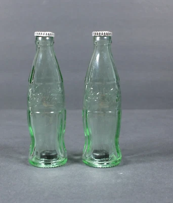 Shakers de sal e pimenta Coca Cola garrafas de vidro verde estilo retrô decoração de mesa - Imagem 1 de 4