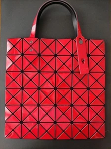 ISSEY MIYAKE BAOBAO Tote Bag - Picture 1 of 10