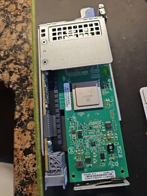 RW9KF Dell Qlogic QLE2562L Dual 8GB/s 8Gbps Fibre Host Bus AdaptoBRWUTH OPTMT8M - Image 1 of 4