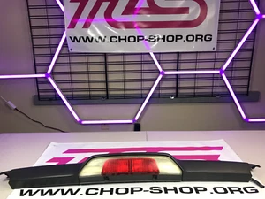 Third Brake Light and trim cover molding for 2005 Subaru Baja - Bild 1 von 8