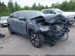 Driver Tail Light LED Fits 20-23 ATLAS CROSS SPORT 833743 - Picture 1 of 12