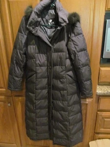 *ABRIGO ACOLCHADO de invierno para volar nieve genuino para mujer M usado excelente estado - Imagen 1 de 6