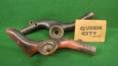 1931 1932? Par de brazos/soportes de faros Chrysler Foto 1 de 4