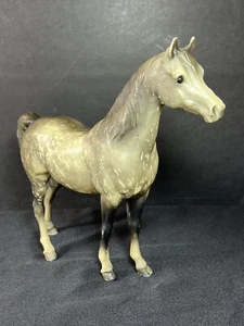 Vintage Breyer Pferd stolze Araberstute matt dapple grey - Bild 1 von 12