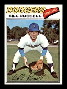 1977 Topps Bill Russell #322 Los Angeles Dodgers