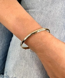 10k Gelbgold 5mm Armreif Armband - 10K Gold stapelbar Lite 7" Armreif Armband - Bild 1 von 10