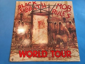 BLACK SABBATH 1981 MOB RULES ORIGINAL CONCERT PROGRAM INTACT DECENT SHAPE - Picture 1 of 10