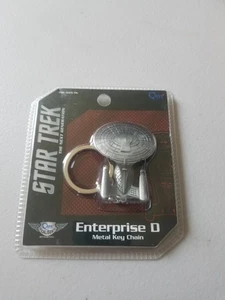 QMX STAR TREK TNG U.S.S. Enterprise NCC-1701-D Metall Schlüsselanhänger Brandneu in Verpackung - Bild 1 von 3