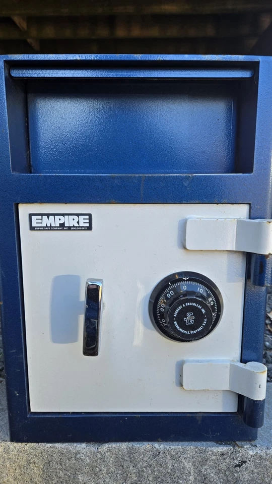 Commercial Drop Safe With Sargent Greenleaf Combination Lock - Image 1 of 4