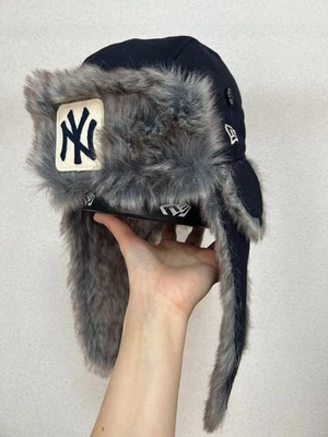 New Era The Trapper Lana MLB New York Yankees Azul Marino Unisex 14667621 - Imagen 1 de 4