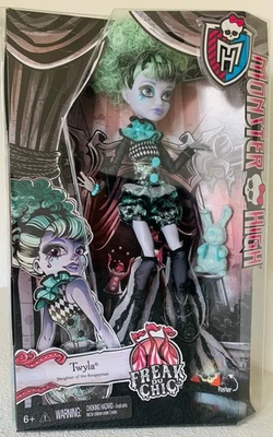 Muñeca Monster High Twyla - Freak du Chic 2014 [NUEVA EN CAJA] Foto 1 de 4