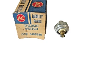 1969-1974 Buick : NOS Cylinder Head Temperature ThermoSwitch GM # 6489285 - Picture 1 of 4