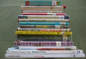 Children's Big 16 POETRY Book Lot FROST SANDBURG Funny Rhymes Verse Garden Prose - Foto 1 di 6