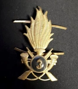 Metallisches Abzeichen Kapitän Der Finanzen. 8 Cm X 3,5 Cm - Bild 1 von 1