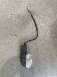 Yamaha YzfR3 Indicator Front R/H R3a 2015-18Oem 1WD-H3320-10 - Picture 1 of 9