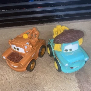 Disney Pixar El Matador & Toe Maters Shake N Go Cars funktioniert - Bild 1 von 8