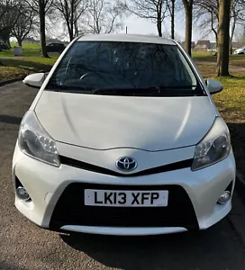 Reliable Toyota Yaris T Spirit Hybrid CVT VVT-I Automatic Hybrid Electric 1497cc - Picture 1 of 24