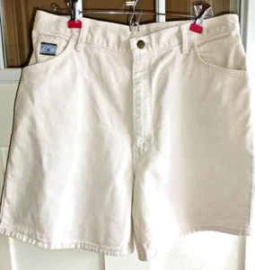 Vintage 90s Wrangler for Women High Waisted Khaki Jean Shorts 16 avg. - Picture 1 of 4