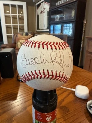 Brooks Robinson Autographed Baseball OMAL Baltimore Orioles - Beautiful Coloring - Image 1 of 2