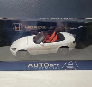 Modellino auto AUTOart Honda S2000 1/18 bianco pressofuso #73207 - raro AP1 - Foto 1 di 10