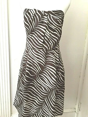 Nuevo con etiquetas Vestido de Seda Elizabeth McKay Marrón Estampado de Cebra Forrado Sin Tirantes Talla 10 $255 Foto 1 de 4