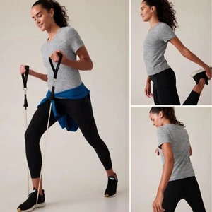 NUEVO CON ETIQUETAS Camiseta Athleta In Motion Sin Costuras MEDIANA Gris Brezo Dobladillo Pinza Cuello Redondo Top - Imagen 1 de 14