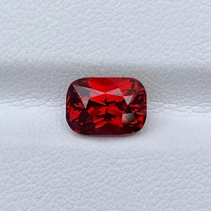 Natürlicher orangefarbener Spessartin Granat 3,51ct Kissenschliff Edelstein • perfektes Geschenk - Bild 1 von 8