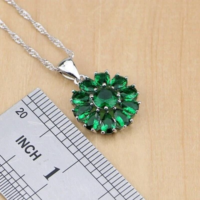 ANHÄNGER + KETTE AUS 925er SILBER UND GRÜNEM AMETHYST. - Bild 1 von 2