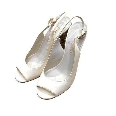 CHANEL Pumps Heels Ivory A G28795 Women’s Shoes Size US 8 - Imagem 1 de 4