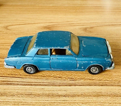 Corgi DIECAST Whizzwheels 280 Rolls Royce Silver Shadow - HJ Mulliner Park Ward - Image 1 of 4